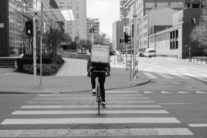 ley riders rebeldía plataformas digitales