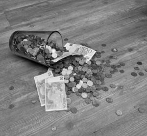 blanqueo capitales manejo dinero metálico