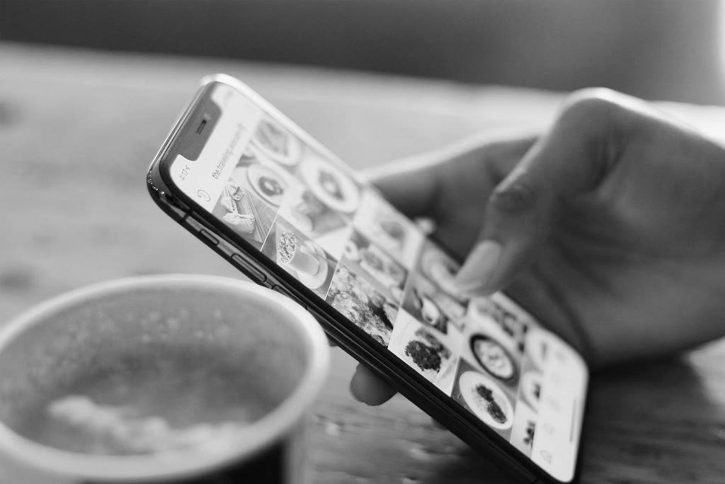 espacio digital zona impunidad humillación pública