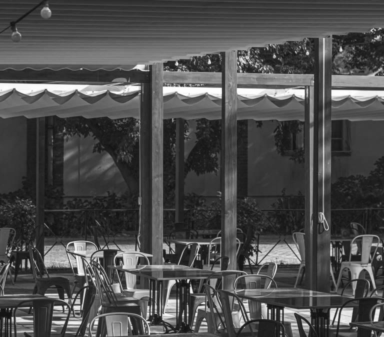 bares terrazas conflicto título administrativo propiedad horizontal